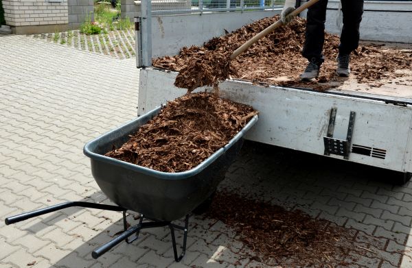 Bulk Mulch Delivery in Marco Island
