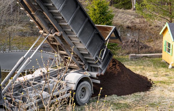 Yard Soil Delivery in Marco Island