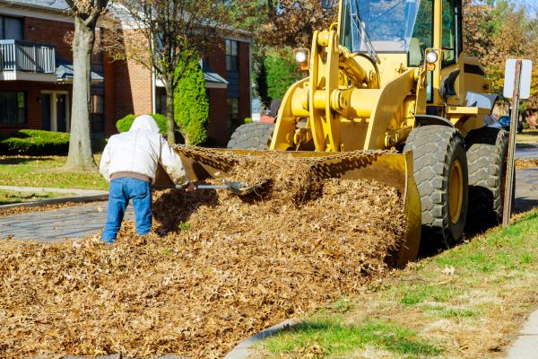 Mulch Hauling in Marco Island