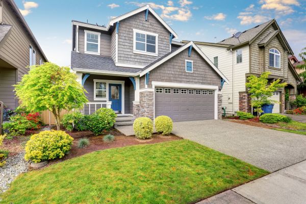 Curb Appeal Landscaping in Marco Island